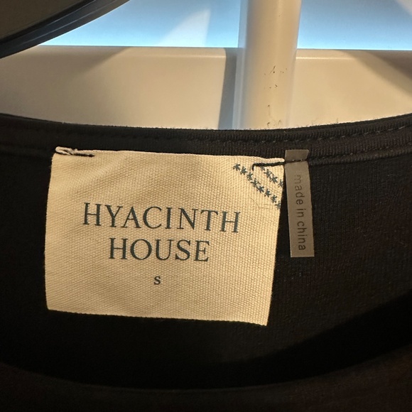 Hyacinth House Black Tulle Sleeve Darby Dress - Picture 8 of 9